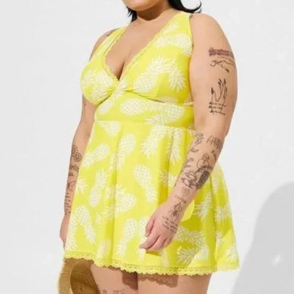 Torrid Yellow Pineapple Wireless Swim Dress With Brief Bathing Suit NWT - Picture 1 of 4